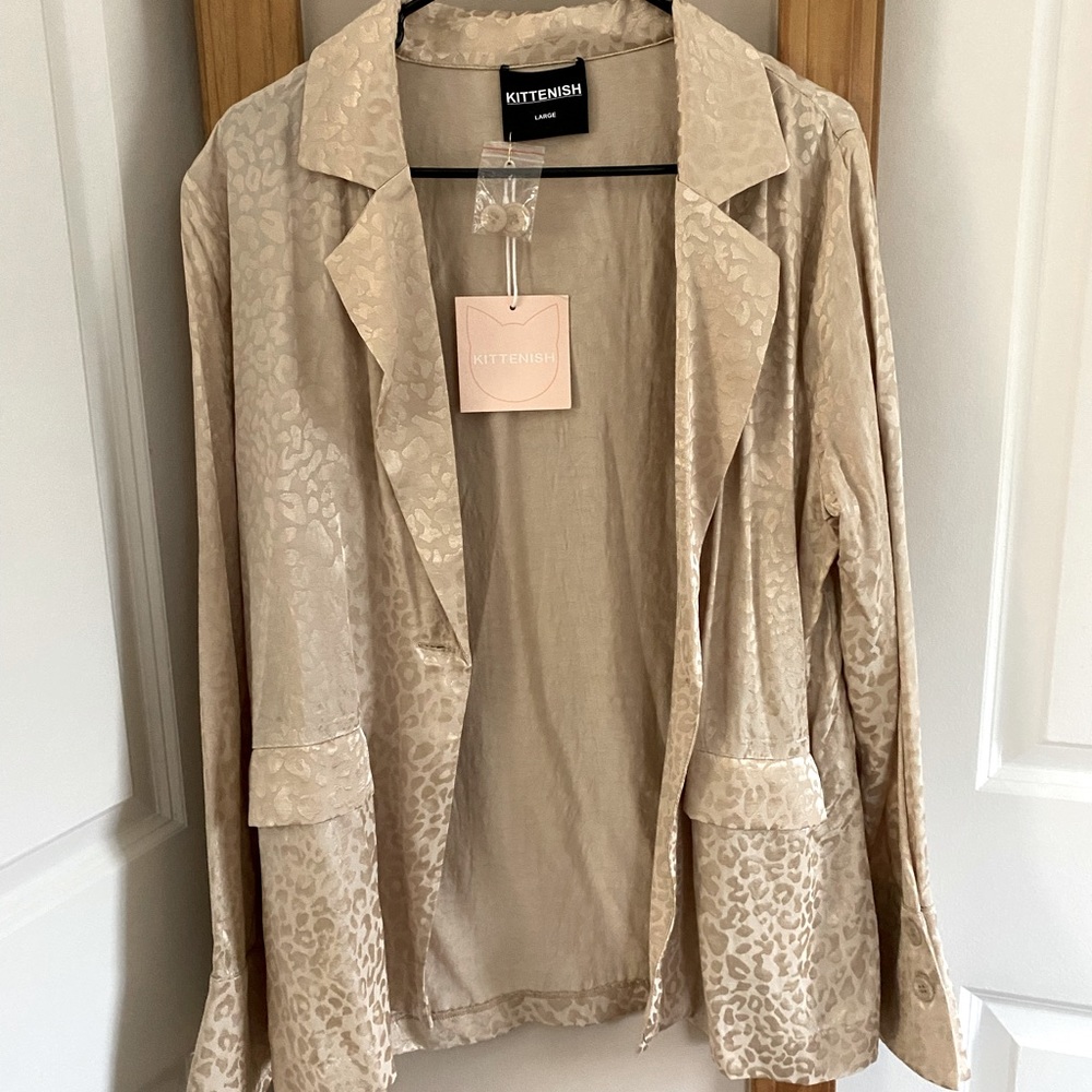 Kittenish Cheetah Blazer